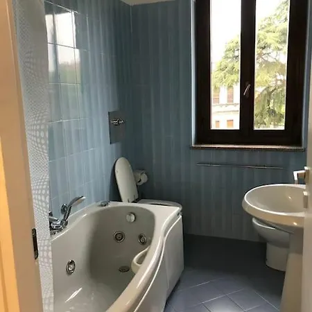 Casa Di Leo - *